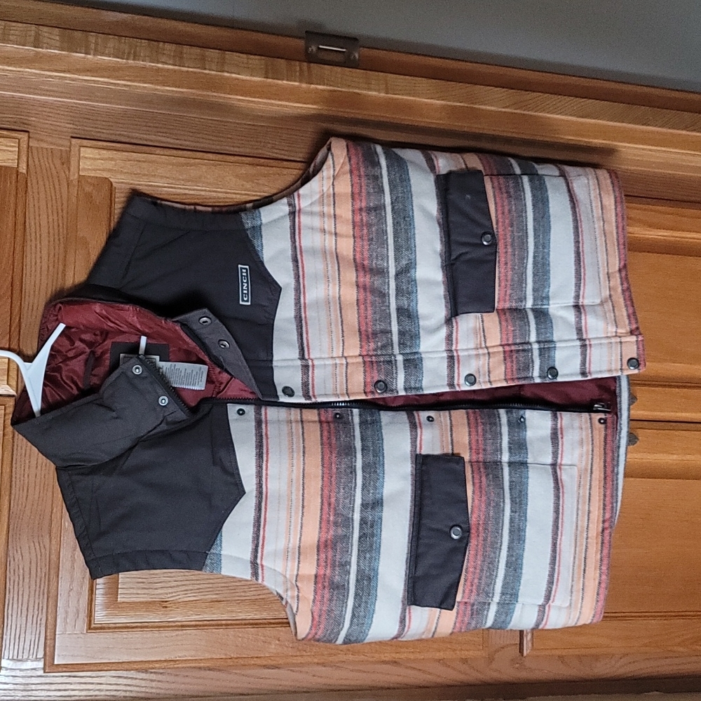 Cinch vest